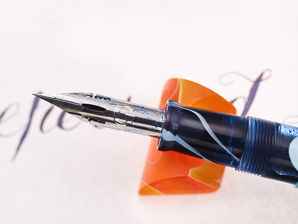 Zebra G nib for fountain pen calligraphy
